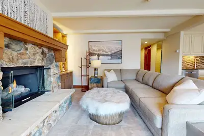 Superbe vue, superbe condo | Le point de repère | L601