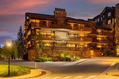 Image de Great Lionshead Location, Walk to Slopes | Enzian | E115