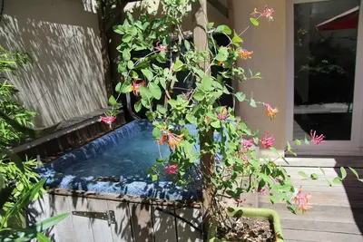 Image de 2 Br Apt Terrasse & Spa dans une maison privée, 4-5 réduite