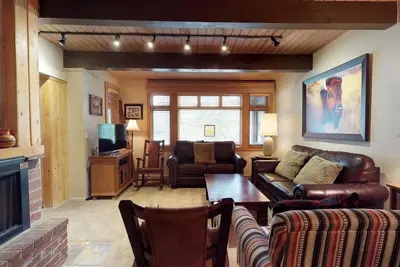 Image de Trembleforêt Condominiums L13: Pool gratuit / Accès Hot Tub / Centre de remise en forme