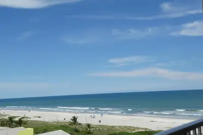 Image de Superbe Oceanfront 704