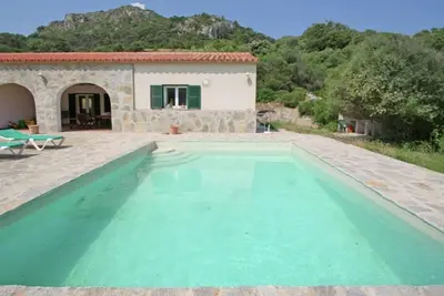 Image de Maison de maître pittoresque avec piscine privée