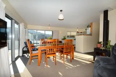 Baldwin Street Bnb