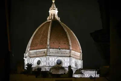 Image de - Luxe - Vue imprenable sur le Duomo - Apartment 1033 Sq. Ft, accessible par ascenseur.