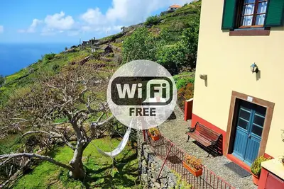 Image de Maison de Campagne, terrasse, calme et vue sur la mer 101