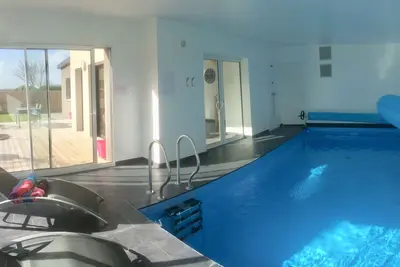 Image de Villa Lya 4⭐️ piscine intérieure privée 29°- plage à 100m