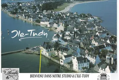 Image de Studio directement sur l'eau, vue unique