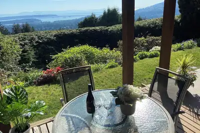 Image de Vancouver 2 Chambre Location - Mountain Top vacances maison près de Grouse Mountain