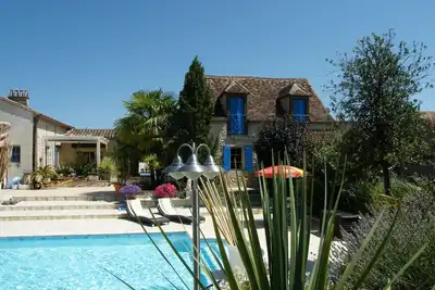 Image de Superbe gîte avec piscine privative chauffée chambres climatisé