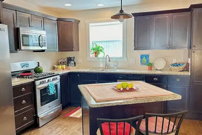 Image de Condo moderne en milieu de ville (Downtown Traverse City)