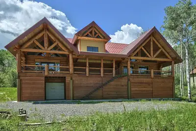 Image de Grande cabane en bois rond de luxe Vega Lake Colorado