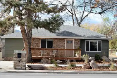 Image de Fort Collins, Colorado Charmante maison proche du Csu, du parc municipal et de la vieille ville!