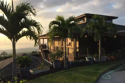 Image de Super Vente! ! ! Holualoa Cottage Vue Imprenable Sur L'Ocean! Juste au-dessus de la ville de Kailua-Kona