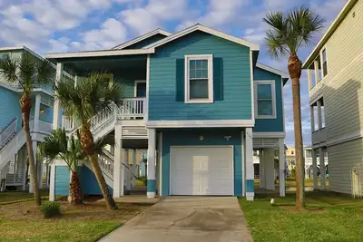 Image de Galveston Tx - Pointe West Cottage - 10 personnes - Voiturette de golf incluse - Animaux gratuits