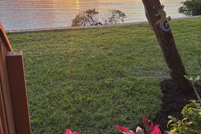 Image de Bord de mer Intracoastal immaculé avec accès à la plage privée