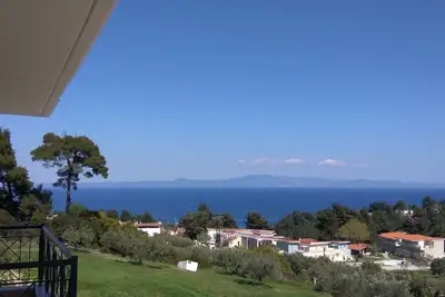 Appartement moderne entièrement équipée avec vue sur la mer