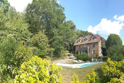 Image de Maison historique 1900 à 30' de Paris centre, avec piscine chauffée 14 mètres