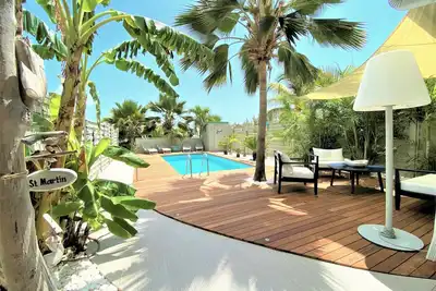 Image de orient bay villa beach house 3 minutes à pied de la plage renovée 2018