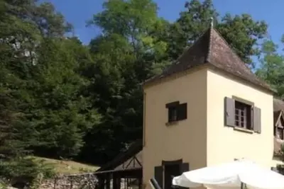 Image de Villa de Charme, Piscine, Jacuzzi, Sauna, Wifi, Clim, Jardin, \nIDEAL Familles, Amis.