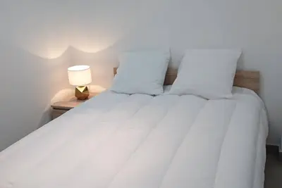 Image de Appartement récent meublé, balcon exposé Sud et garage - 35 min d'Annecy (102)