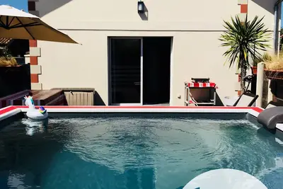 Image de Belle Arcachonnaise, piscine balnéo chauffée