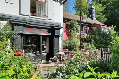 Image de Un gîte dans un jardin à Rougegoutte