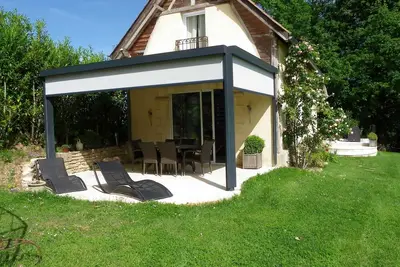 Grange restaurée avec piscine, 6 personnes, 3 chambres, 2 sdb