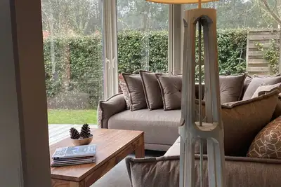 Image de Maison 2 chambres Lacanau Océan, 2 sdb, jardin, terrasse, véranda, plage Wifi