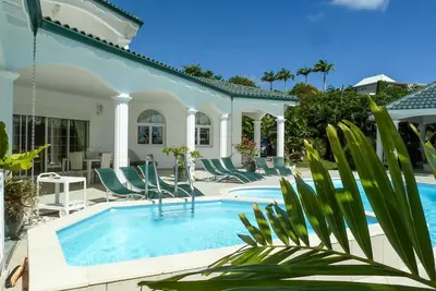Image de A ne pas rater! Belle et grande villa très agréable, tout confort et jacuzzi