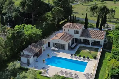 Image de Grande Villa De Caractere Au Coeur Du Luberon