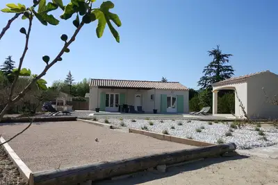 Image de Maison récente au pied du Mont Ventoux avec piscine privée en Provence, Bédoin