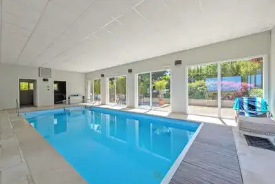 Image de Superbe Villa Piscine, Spa, Magnifique Vue Mer, Jardin paysagé, Parking privé clos