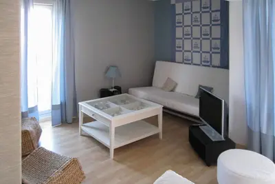 Image de Nice Quiet Apartment T3/4 Parking, Balcony, Pine Trees, 500m From The Beach
