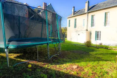 Image de *** 4Br w \/ 3 Giga trampolines! Châteaux de la Loire, Golf, Vélo, Kayak