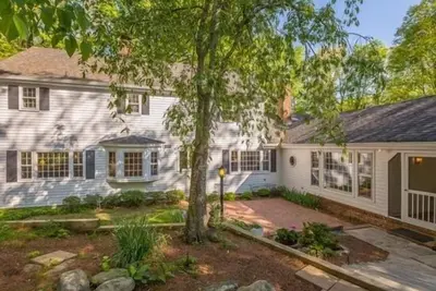 Image de Pettit House- 5\/6 càc 21ppl Lookout haut de gamme Mtn- 6 miles Downtown Chatt 3 acres