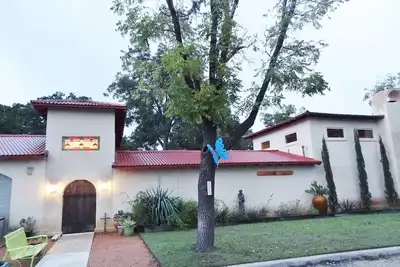 Couples Favorite / Cantina / Wifi / Firepit / Classé 5 étoiles / Style loft industriel