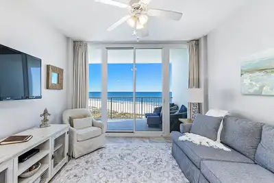 Image de ~ Nos Avis Dites-Le Tout! ~ Condo Beachfront ENTIÈREMENT Mis À Jour ~ GÉRÉ Par Le PROPRIÉTAIRE