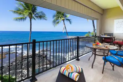 Image de Condo au dernier étage face à l'océan / WiFi gratuit et parking / piscine / jacuzzi / grill / équipement de plage