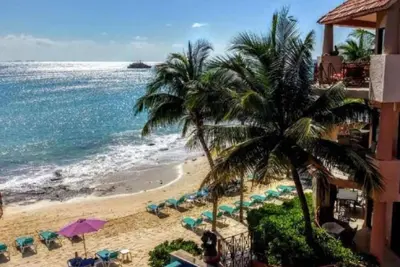 Image de Beach Front Incroyable Condo avec piscine et plage - Luna Encantada G2