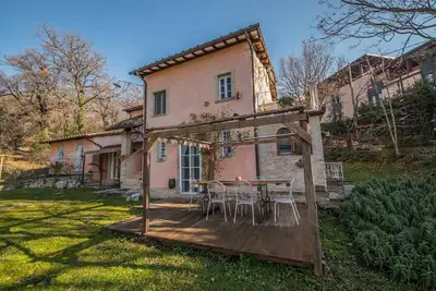 Image de Appartement IMMERGÉ Dans Le Vert À Quelques Pas D'Assise