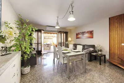 Maison dans le centre de Calella, avec air conditionné, à côté de la plage
