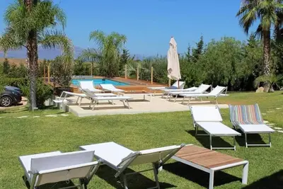Image de Appartement dans villa à 900 mètres de la mer avec vue sur le golfe de Castellammare