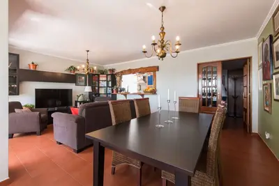 Image de \"HomeySuite\" à Estoril Beach Apartment