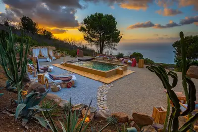 Image de Chalet Prive De Charme Terre Di Bea, Vue Panoramique Majestique Sur La Mer