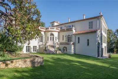 Image de Villa Guide, 760m2, Atypique Cap D’Antibes Réservation de samedi à samedi