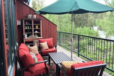 Image de Super condo avec des vues spectaculaires! Restez 4 nuits, payez-en 3!