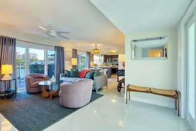Image de Waterfront Clearwater Beach, toutes les dates de juillet sont passées de 359 $ à 249 $