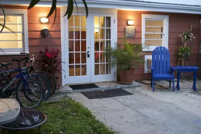 Image de Faubourg Marigny Cottage W Pavillon privé Walk to FrenchQuarter & Frenchman St