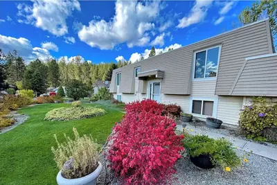 Image de ** Nouveau ** Pine River - 2 500 pi2 View Home + Spa, THÉÂTRE Home, Bbq Et Puits De Feu