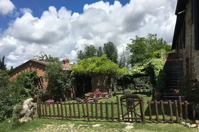 Image de Casale entre Sienne et les collines du Chianti